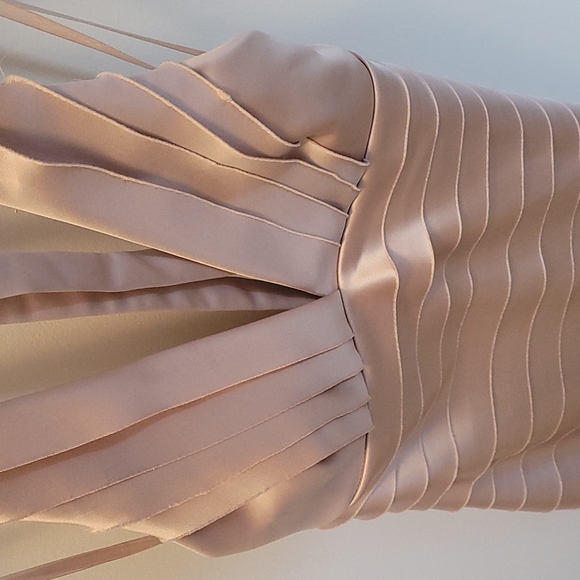 BCBGMaxazria Bandage dress - Picture 2 of 4